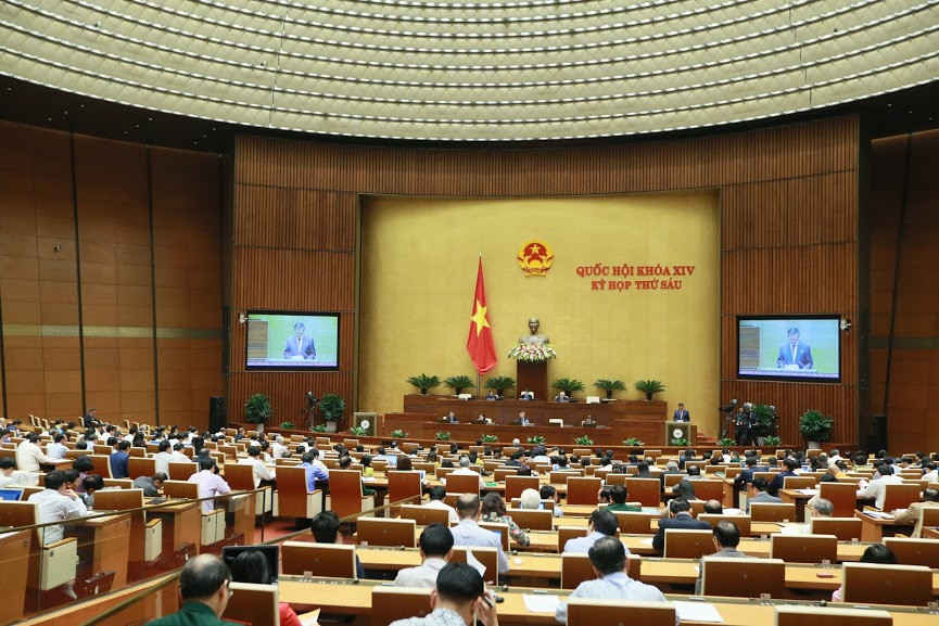 Toàn cảnh sáng 13