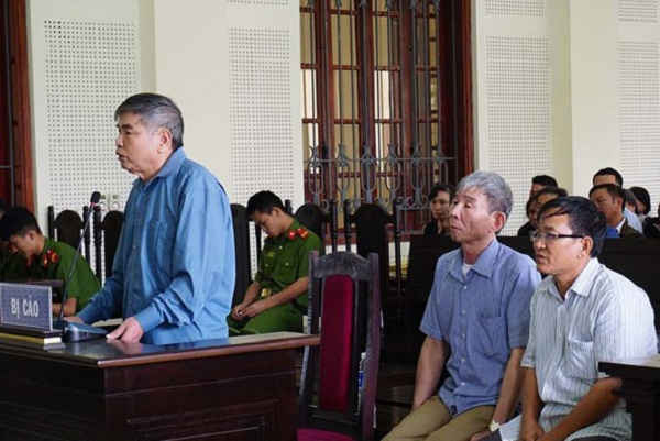 Các bị cáo tại phiên tòa