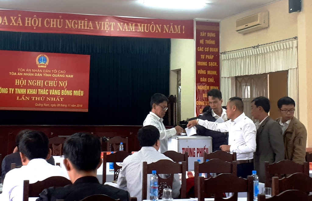 Các chủ nợ biểu quyết đồng ý phá sản công ty vàng Bồng Miêu