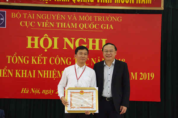 Văn phòng Cục Viễn thám quốc gia vinh dự nhận Bằng khen của Bộ trưởng Bộ TN&MT đối với thành tích chuyên đề