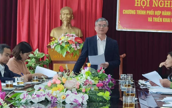 Ông Lê Văn Bình, Chi cục trưởng Chi cục Bảo vệ môi trường phát biểu tại Hội nghị