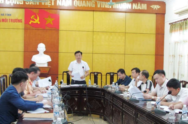 Tổ công tác liên ngành kiểm tra hoạt động khai thác tài nguyên, khoáng sản đất, sét, cát trên địa bàn tỉnh Hà Tĩnh họp bàn kế hoạch triển khai