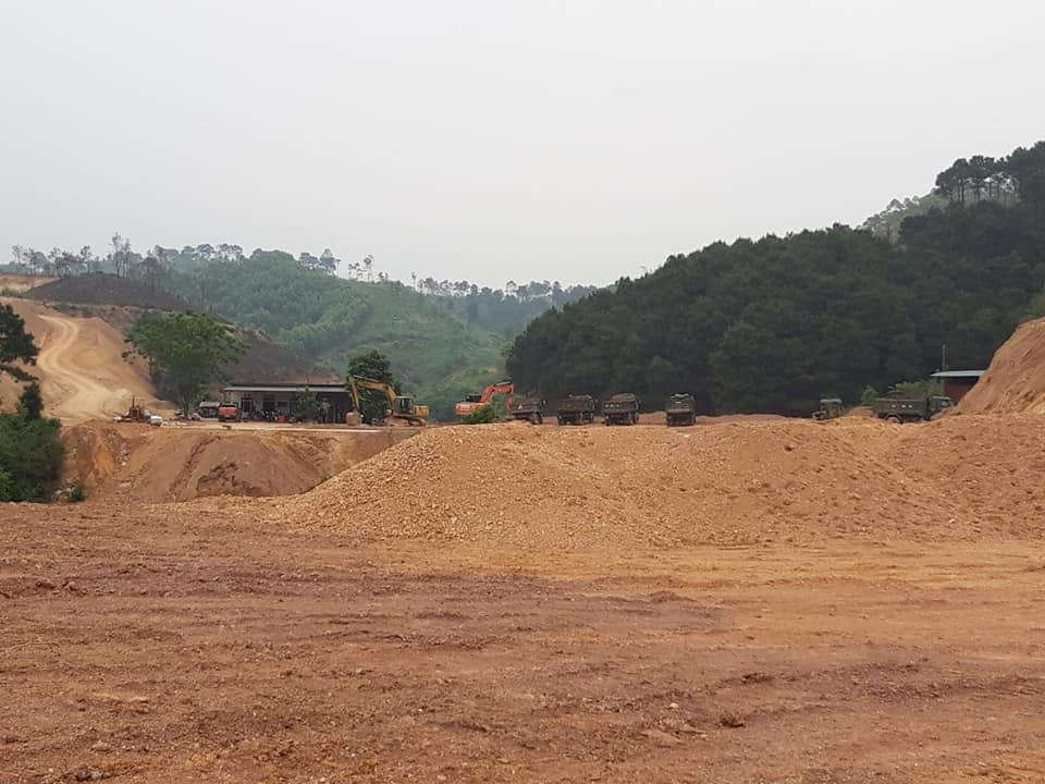 Ảnh 4xe tập kết