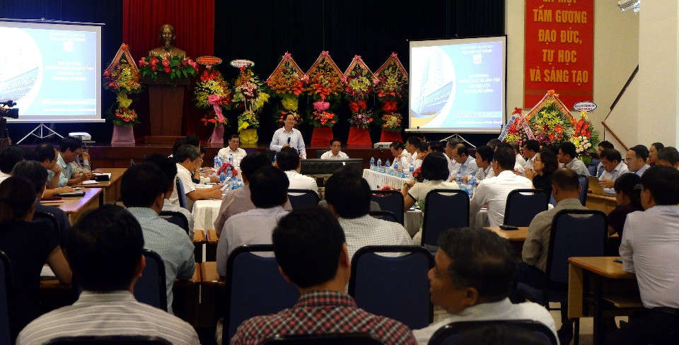 Bộ trưởng Bộ GD&ĐT phát biểu tại buổi làm việc