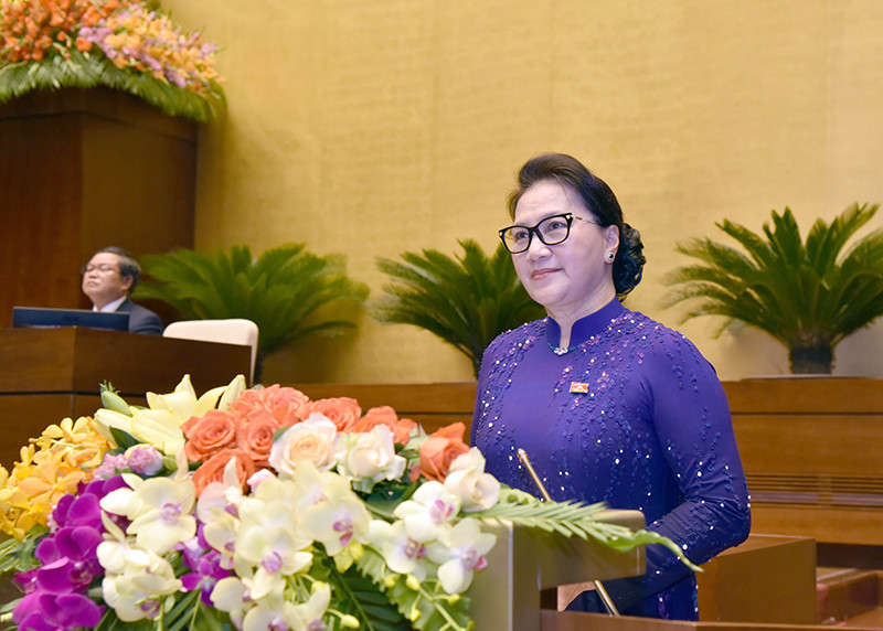 Khai mạc