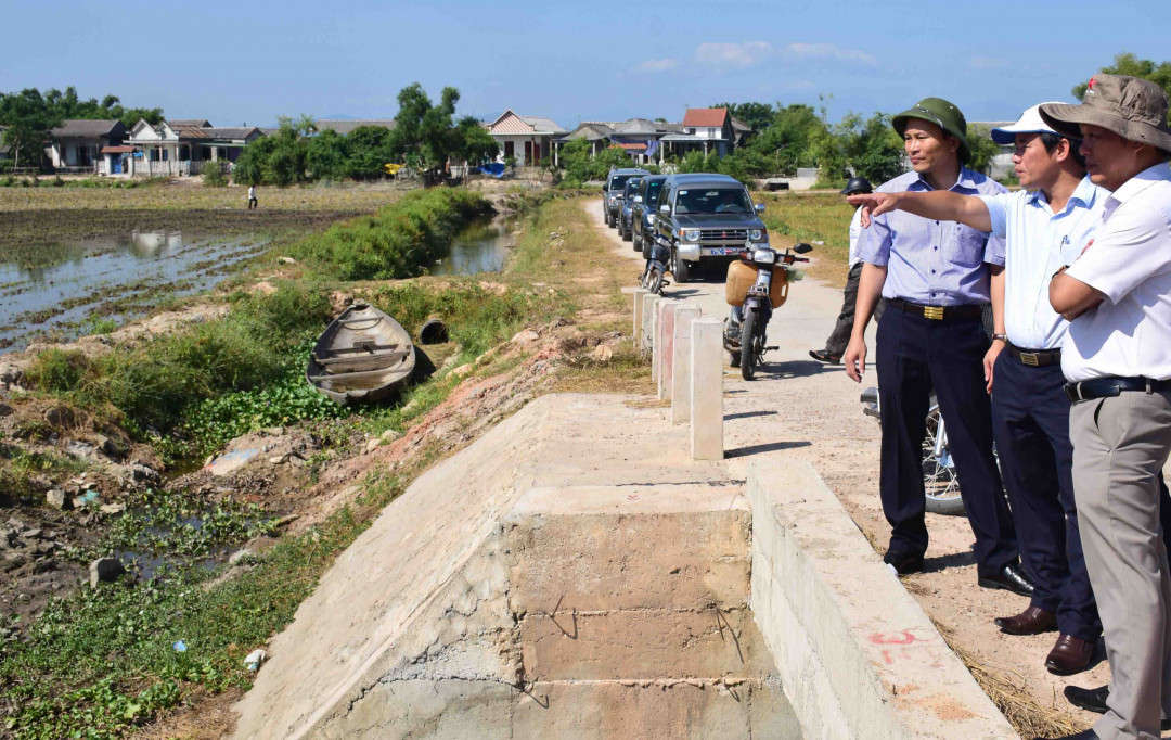Lãnh đạo tỉnh Thừa Thiên Huế kiểm tra các công trình thủy lợi trên địa bàn để chống hạn cho vụ Hè Thu