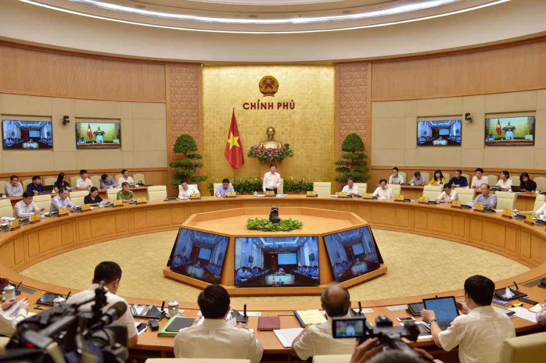 PTTg Dung chu tri hoi nghi479