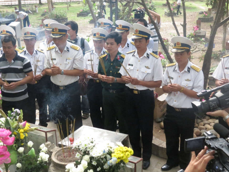 anh 1,