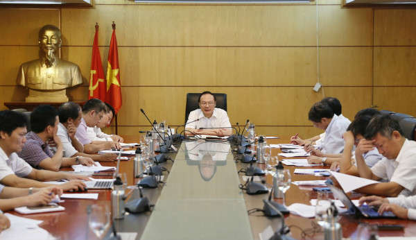 thứ trưởng Thành chủ trì