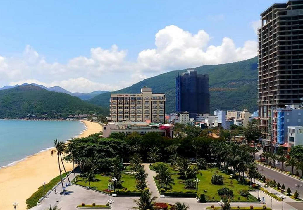 Thi truong condotel
