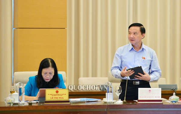 Chủ nhiệm UBPL
