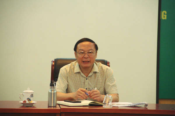 Thứ trưởng Bộ Tài nguyên và Môi trường Lê Công Thành chủ trì cuộc họp