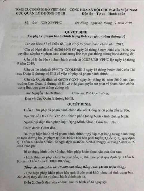 Mặc dù đã được nhắc nhở, đơn vị thi công Dự án ôtô Nam Hàn (Quảng Ngãi) vẫn ngang nhiên san lấp mặt bằng, vi phạm hành lang an toàn giao thông quốc lộ 1A
