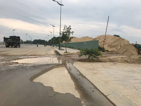 Cần có những quy hoạch, xây dựng các bãi tập kết cát tránh tình trạng như hiện nay