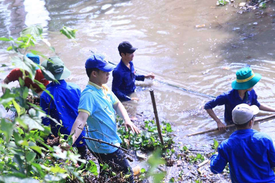 Thị xã Hương Thủy với nhiều hoạt động hữu ích, góp phần giúp địa phương là đơn vị đầu tiên về đích trong xây dựng NTM ở Thừa Thiên Huế