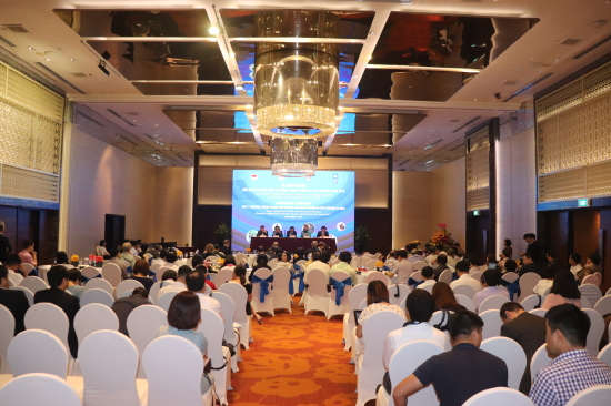 Quang cảnh cuộc họp báo