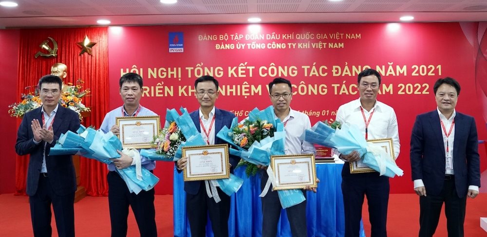 dang-bo-pv-gas-duoc-dang-uy-tap-doan-danh-gia-cao-voi-nhieu-to-chuc-dang-truc-thuoc-duoc-khen-thuong-hoan-thanh-xuat-sac-nhiem-vu-2021.jpg