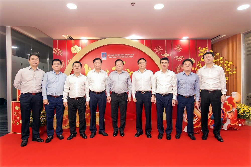 7.-chuc-mung-pv-gas.jpg