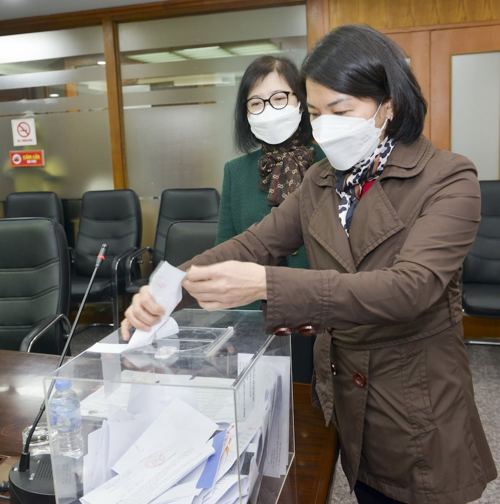 a2.-lpg-ban-kiem-phieu.jpg