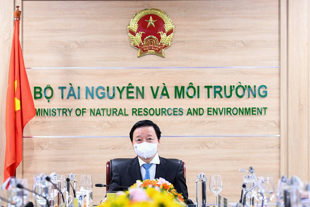 bo-truong-thh-phat-bieu.jpg