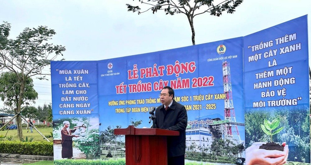 chu-tich-cong-doan-dien-luc-viet-nam-do-duc-hung-phat-bieu-tai-le-phat-dong.jpg