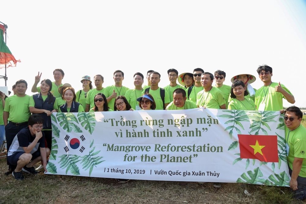 pvep-tham-gia-trong-cay-phuc-hoi-rung-ngap-man-vi-hanh-tinh-xanh.jpg