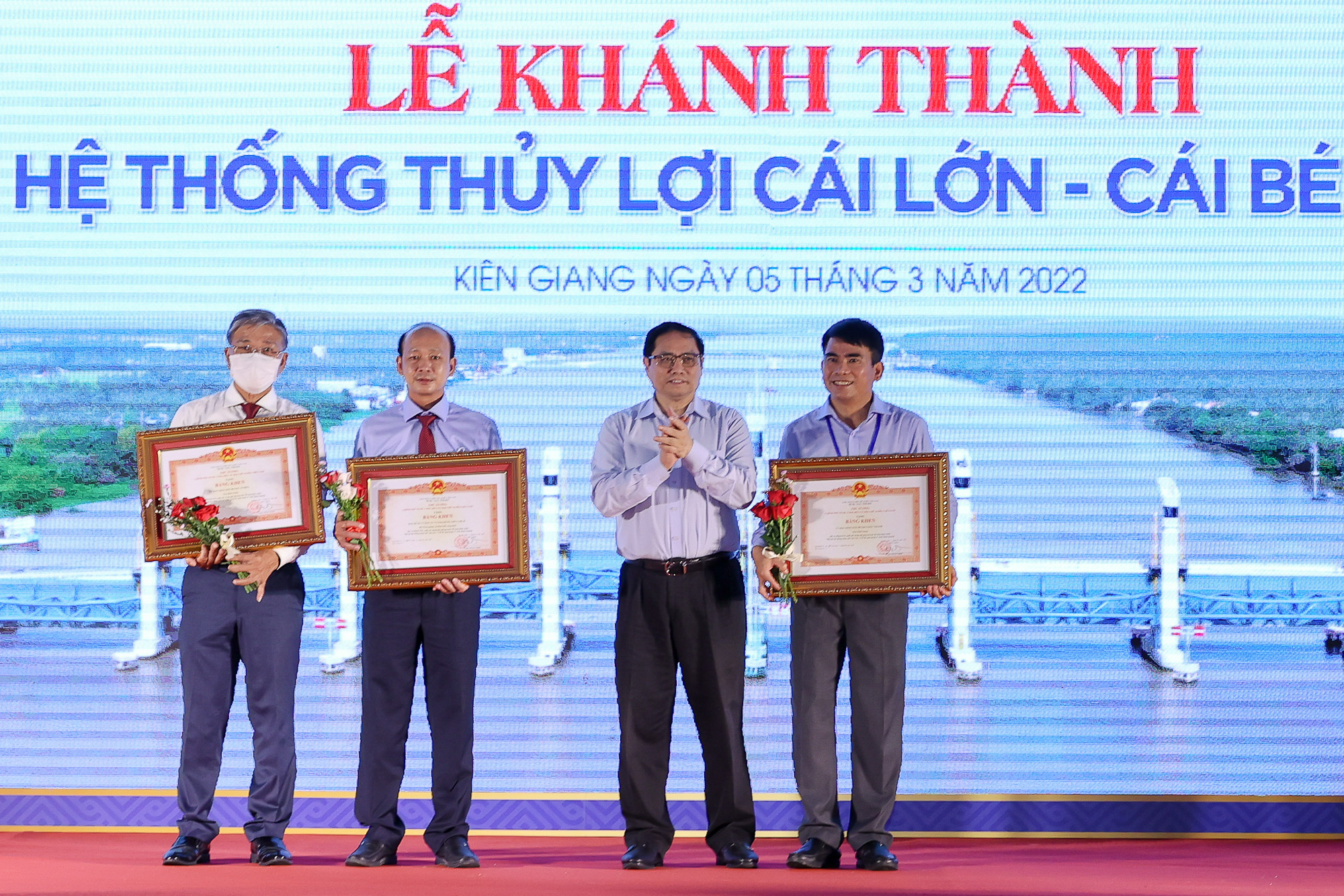 Khánh thành dự án của ý Đảng, lòng dân, của trí tuệ, bản lĩnh Việt Nam - Ảnh 7. Khánh thành dự án của ý Đảng, lòng dân, của trí tuệ, bản lĩnh Việt Nam - Ảnh 7.