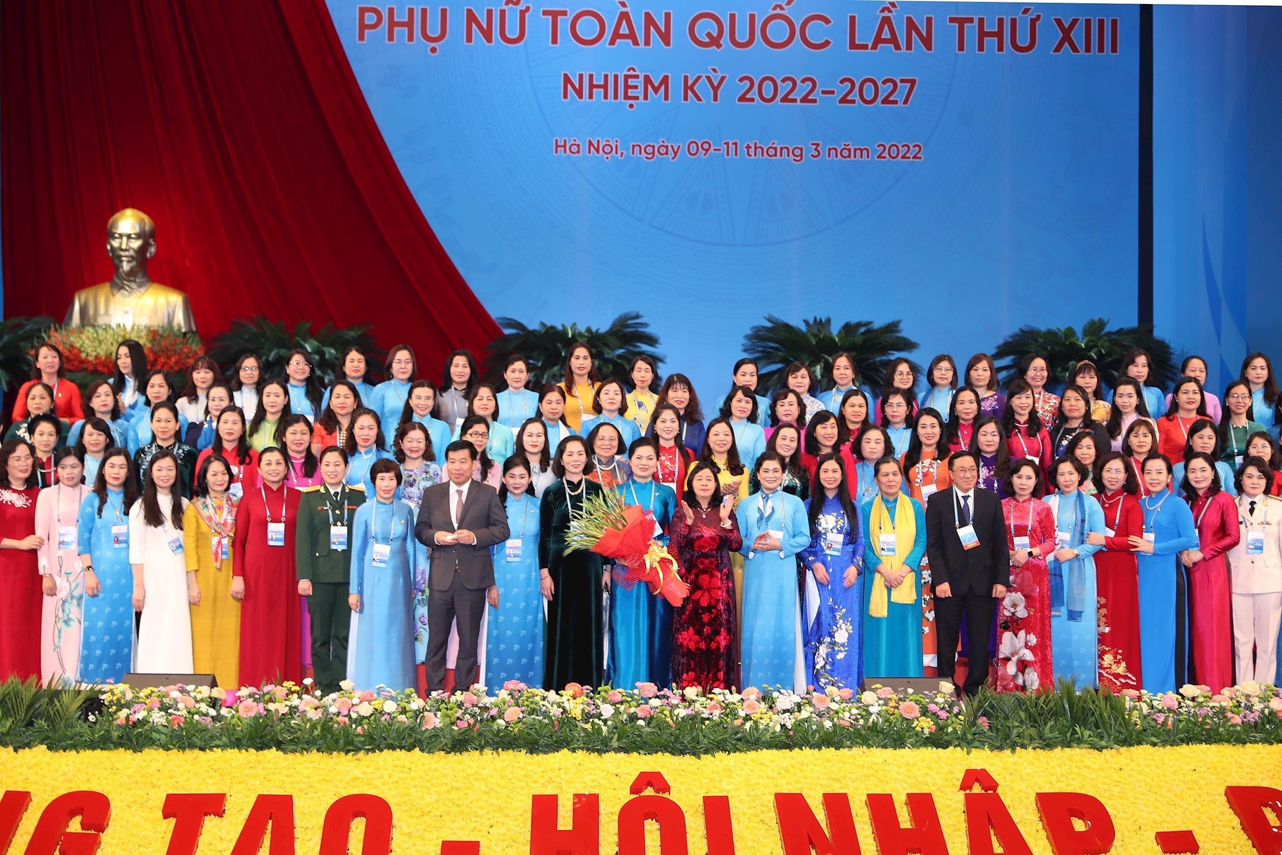vna_potal_dai_hoi_dai_bieu_phu_nu_2022_dai_hoi_dai_bieu_phu_nu_toan_quoc_lan_thu_xiii_thanh_cong_tot_dep_5993907(1).jpg