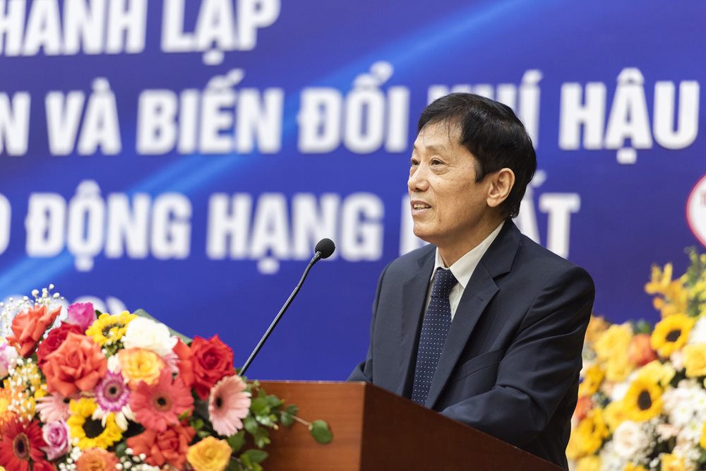 gs.ts-mai-trong-nhuan(1).jpg