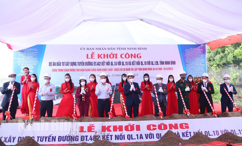 cac-dong-chi-lanh-dao-tinh-du-le-khoi-cong-cac-cong-trinh-c50b9.jpg