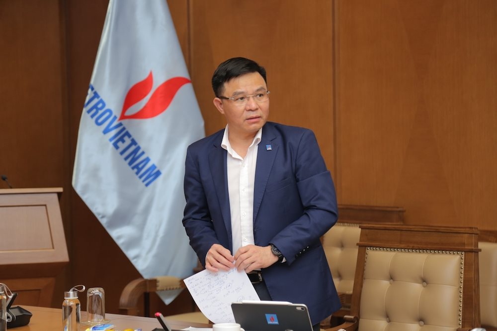 dong-chi-le-manh-hung-tong-giam-doc-tap-doan-phat-bieu-tai-hoi-nghi.jpg