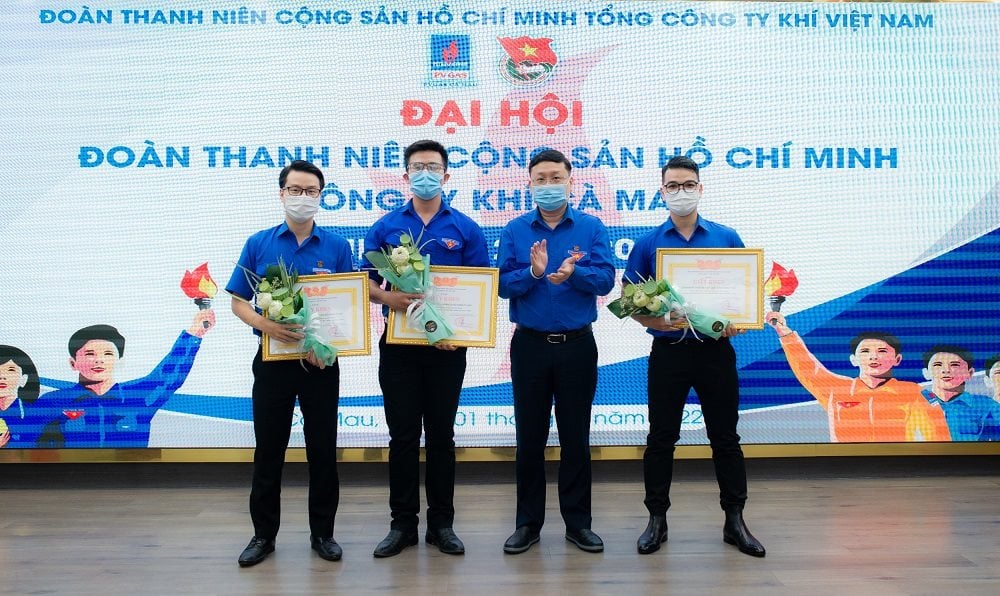 5.-khen-thuong.jpg