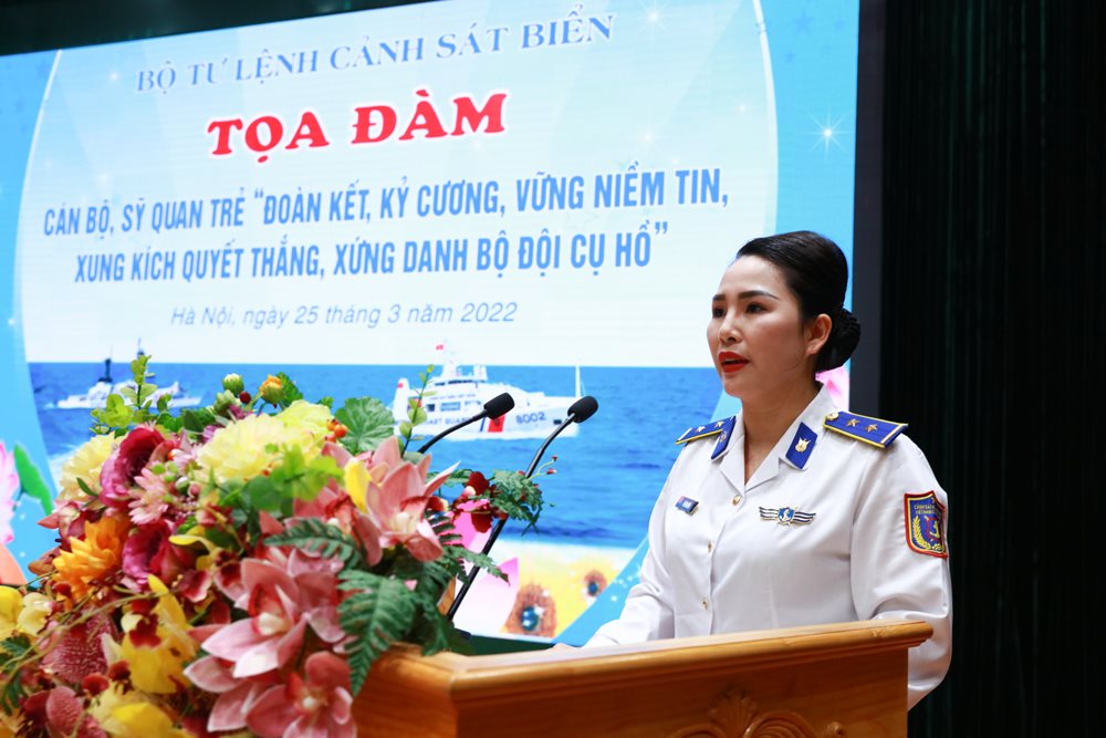 si-quan-tre-vu-thu-hien.jpg