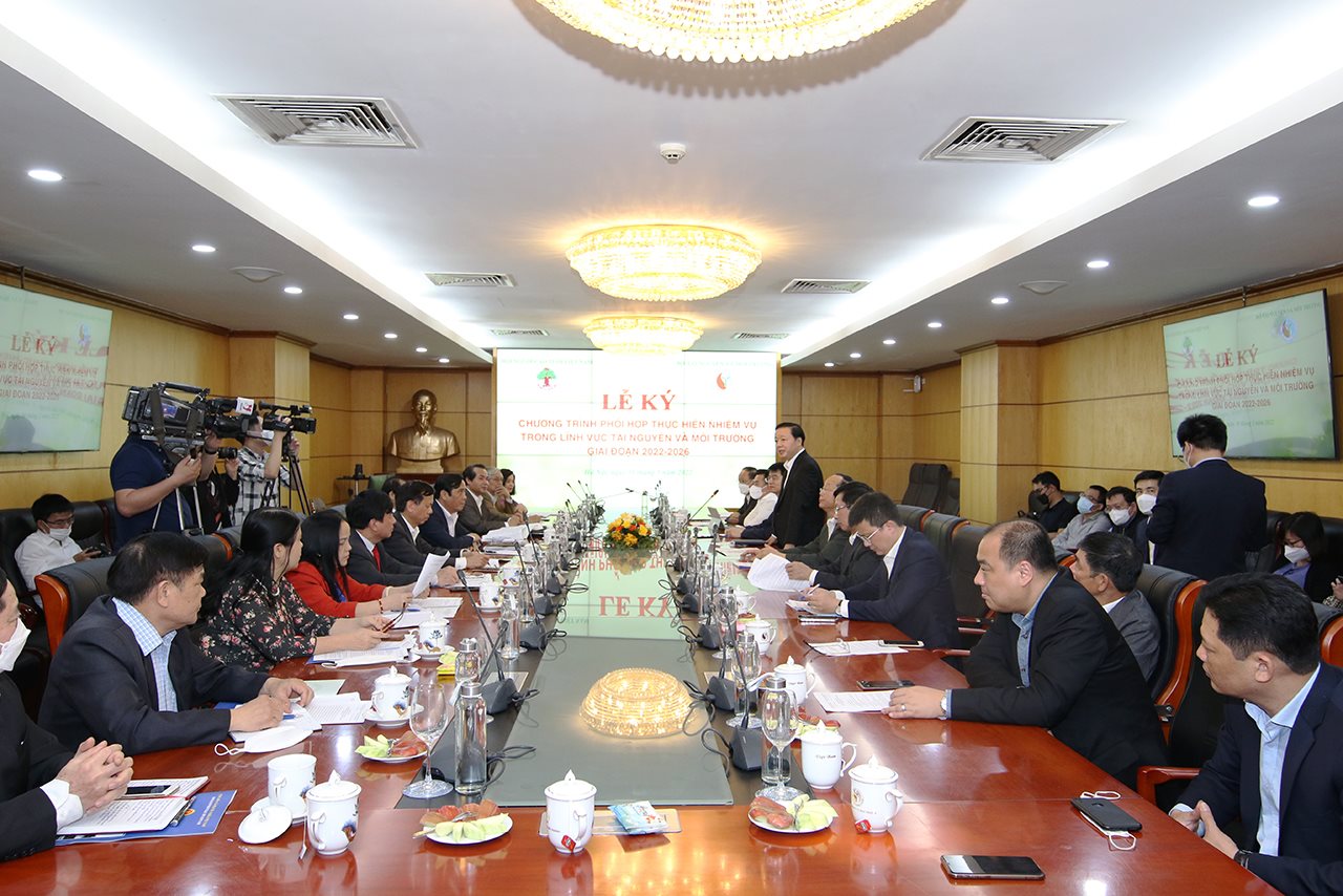 small_toan-canh.jpg
