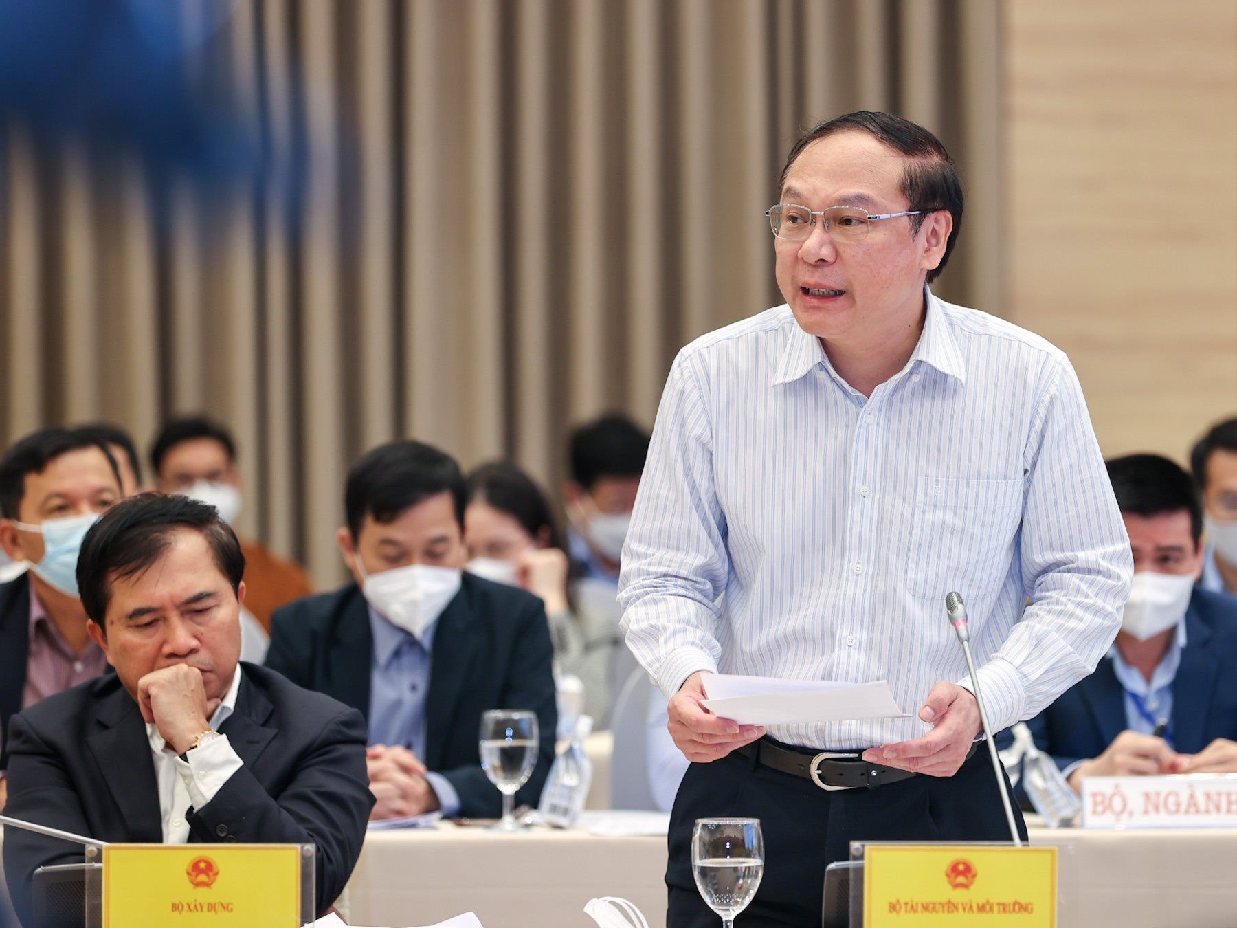 5e20568d1586dbd88297(1).jpg