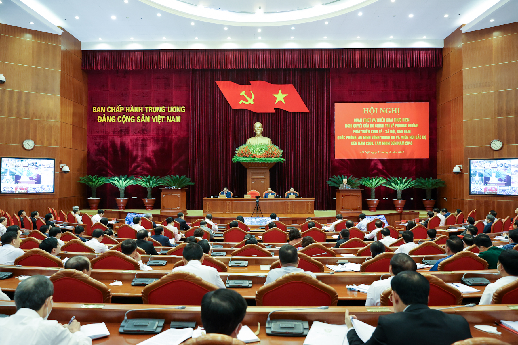 Tạo bước chuyển biến mới, có tính đột phá trong phát triển vùng trung du và miền núi Bắc Bộ - Ảnh 3. Tạo bước chuyển biến mới, có tính đột phá trong phát triển vùng trung du và miền núi Bắc Bộ - Ảnh 3.