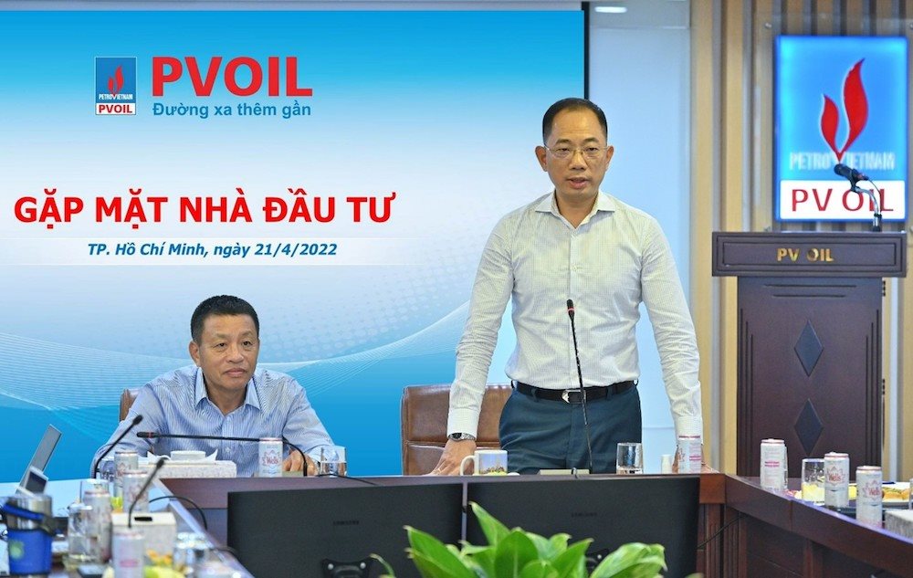 ong-cao-hoai-duong-chu-tich-hdqt-pvoil-ben-phai-va-ong-doan-van-nhuom-tong-giam-doc-pvoil-ben-trai-chu-tri-buoi-gap-mat.jpeg