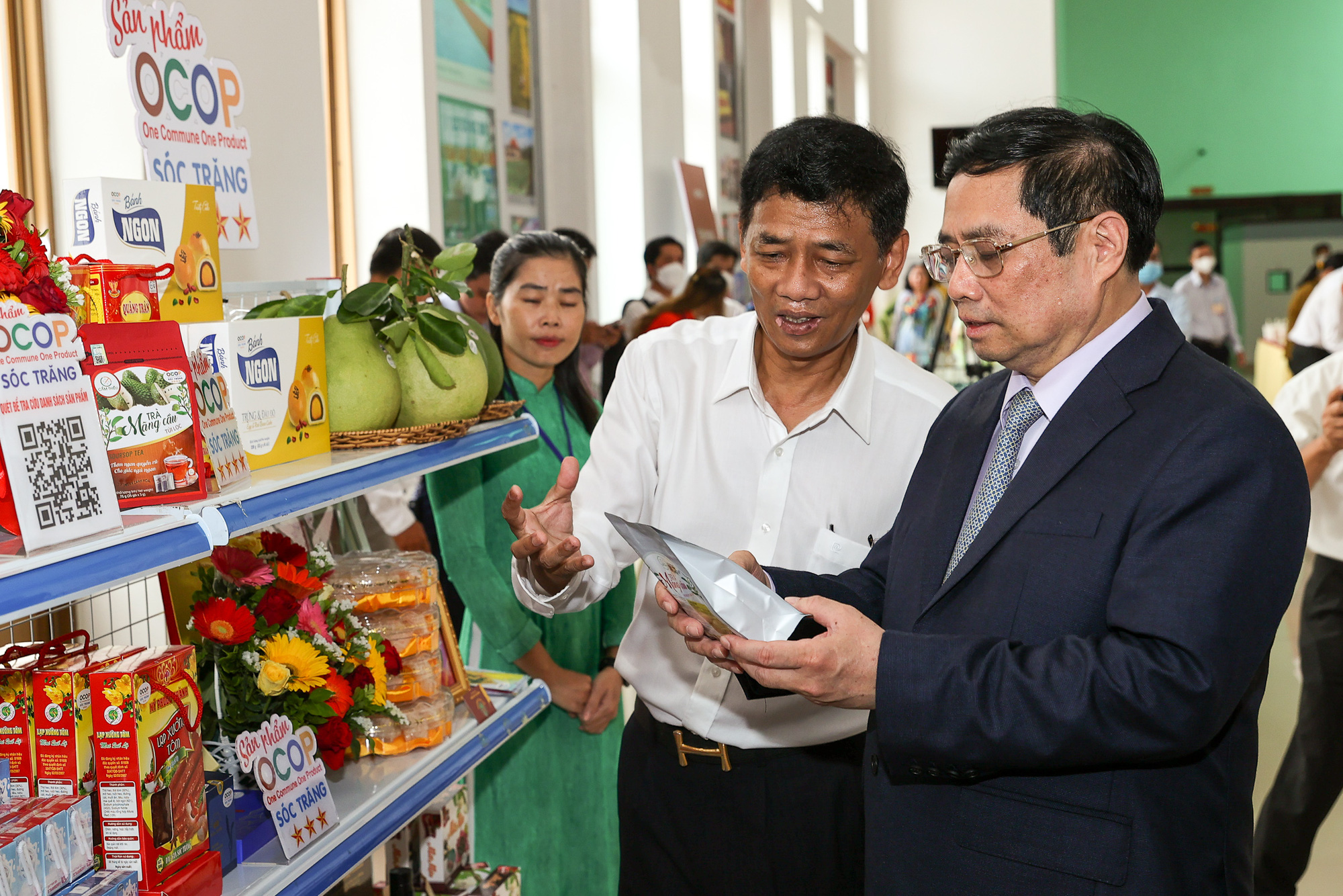 Thủ tướng chia sẻ 13 vấn đề lớn về phát triển hệ sinh thái đầu tư - Ảnh 4. Thủ tướng chia sẻ 13 vấn đề lớn về phát triển hệ sinh thái đầu tư - Ảnh 4.