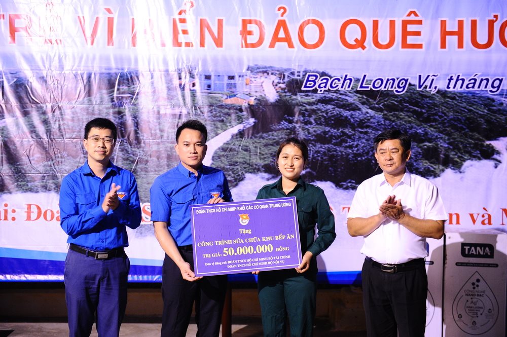 duc_2590.jpg