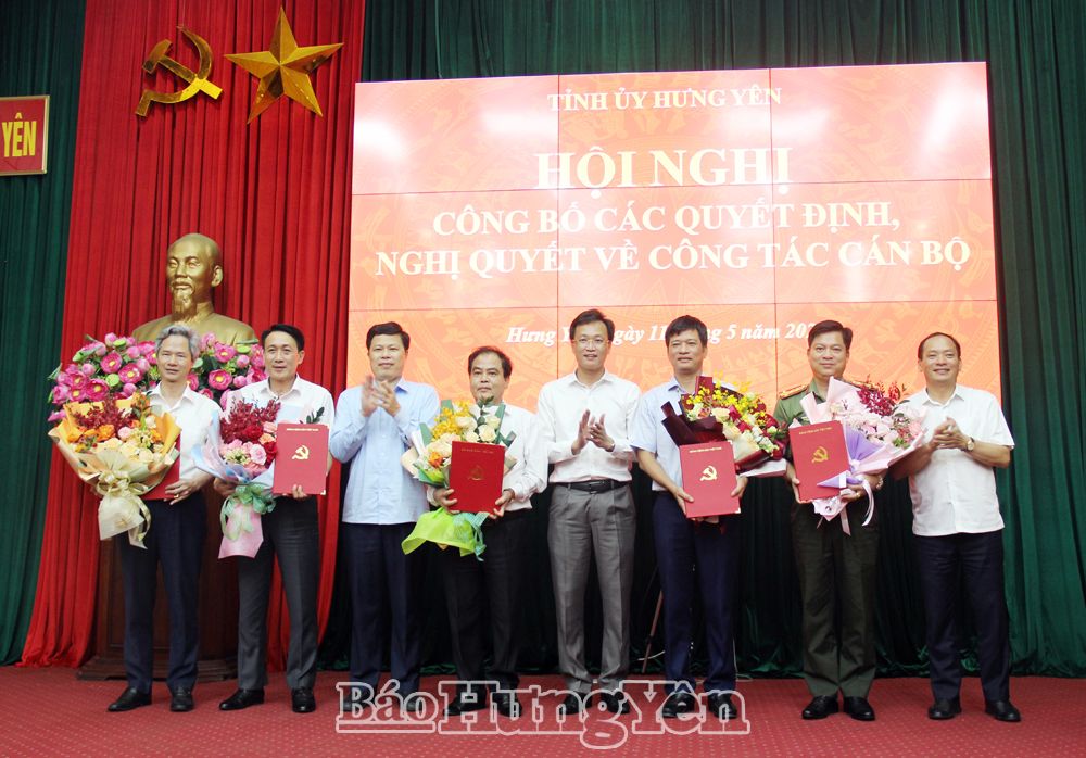 Ban Bí thư, Ủy ban Thường vụ Quốc hội chỉ định, phê chuẩn nhân sự mới - Ảnh 1. Ban Bí thư, Ủy ban Thường vụ Quốc hội chỉ định, phê chuẩn nhân sự mới - Ảnh 1.
