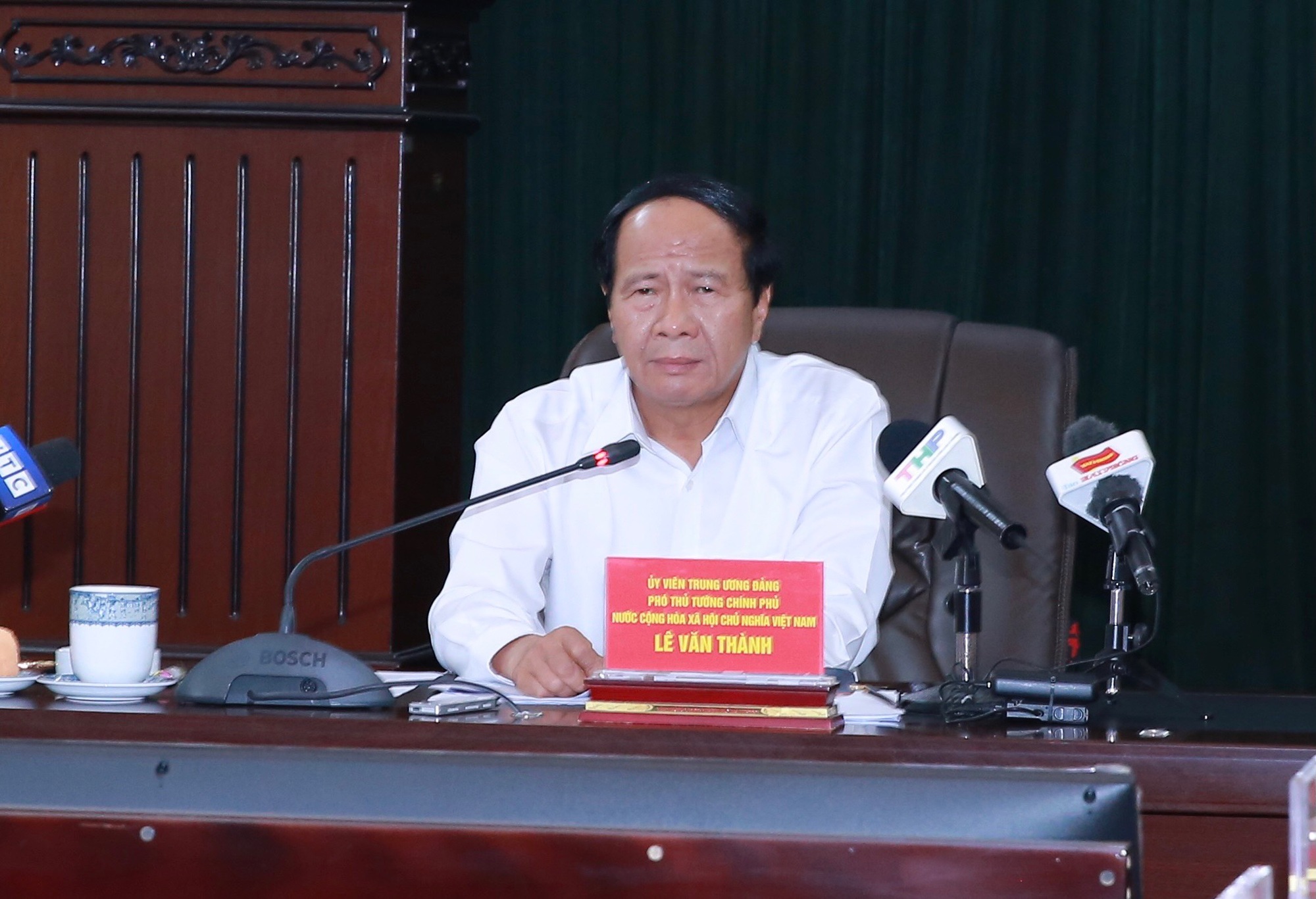 Hải Phòng cần khẩn trương hoàn thành Quy hoạch, đẩy nhanh tiến độ các công trình hạ tầng giao thông trọng điểm - Ảnh 1. Hải Phòng cần khẩn trương hoàn thành Quy hoạch, đẩy nhanh tiến độ các công trình hạ tầng giao thông trọng điểm - Ảnh 1.