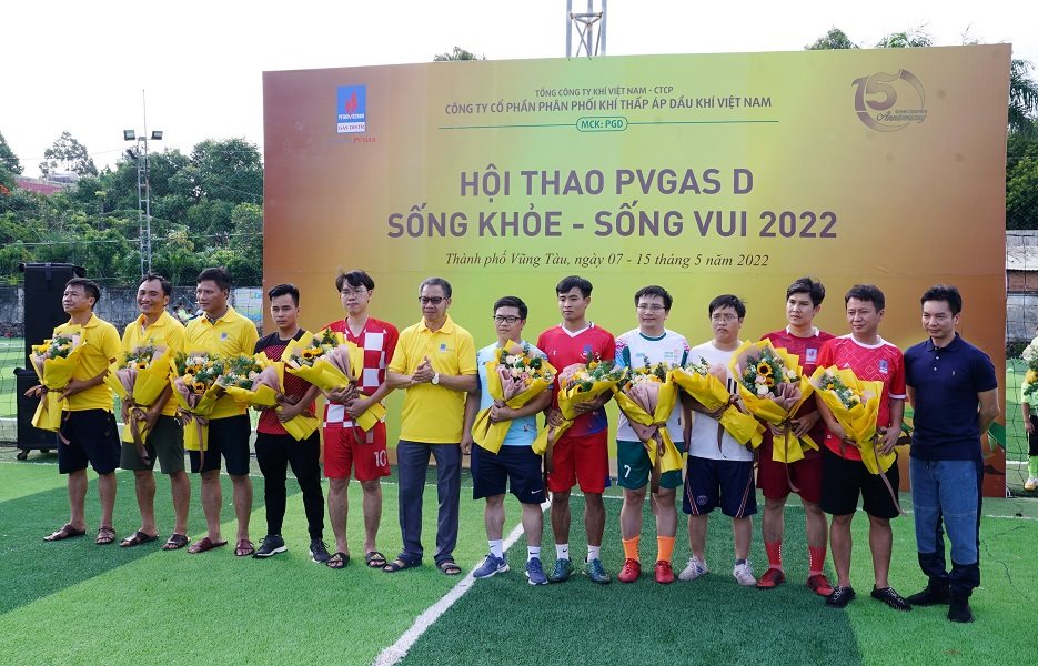 a1.-kta-bong-da.jpg