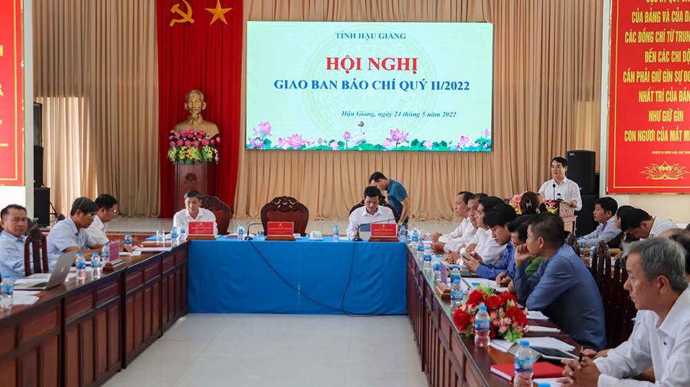 a2-hn-giao-ban.jpg