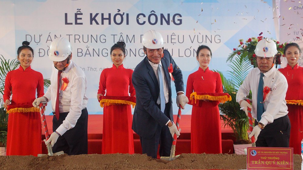 a3-khoi-cong.jpg