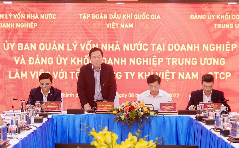 1.-doan-chu-toa-cuoc-hop.jpg