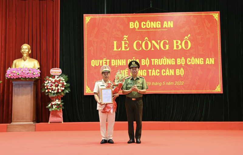 Bộ Công an bổ nhiệm tân Cục trưởng, Giám đốc Học viện Chính trị CAND - Ảnh 2. Bộ Công an bổ nhiệm tân Cục trưởng, Giám đốc Học viện Chính trị CAND - Ảnh 2.