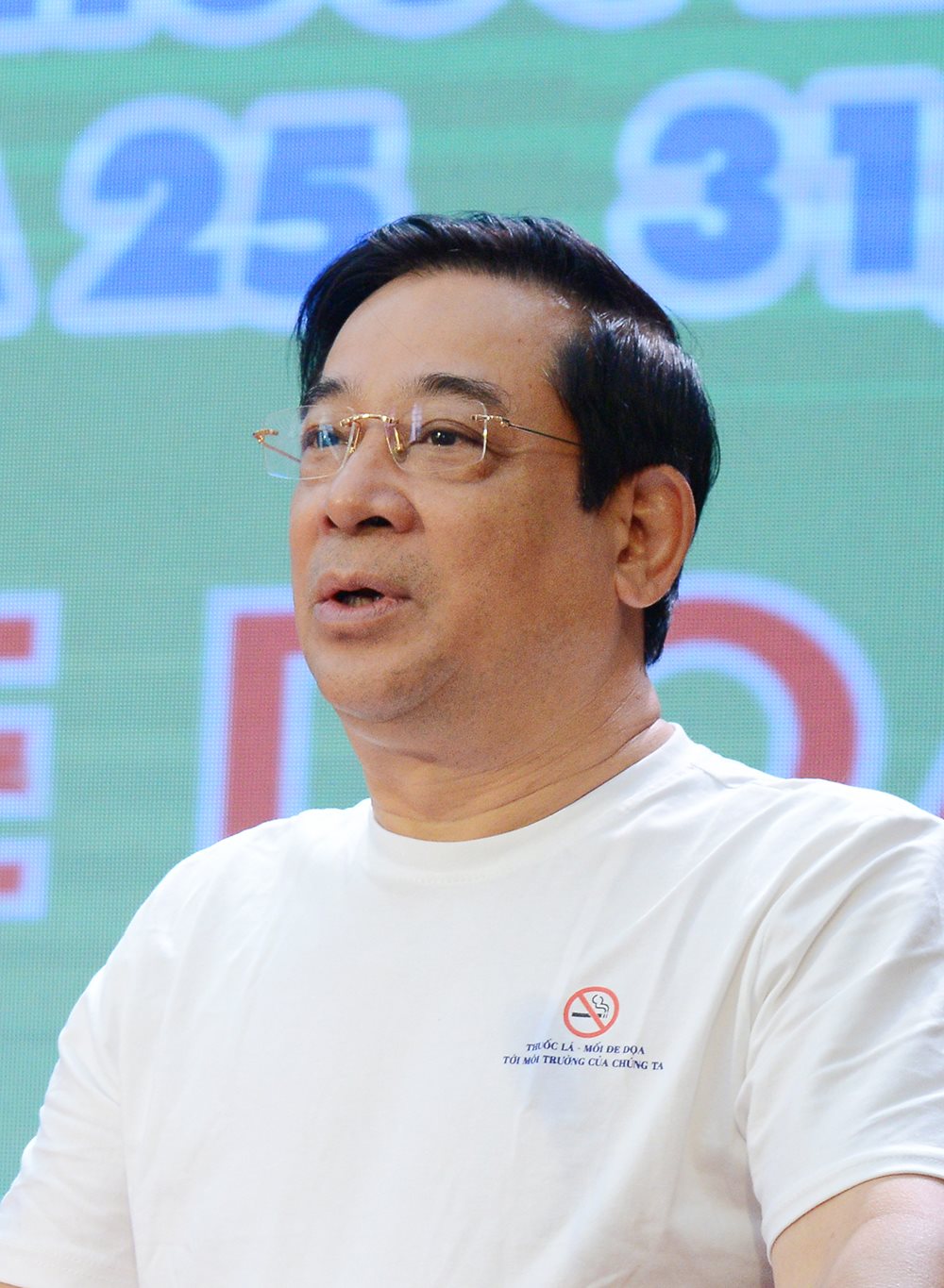 ong-khue.jpg