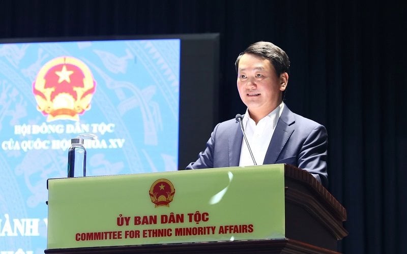 chu-nhiem-uy-ban-dan-toc-hau-a-lenh-thong-tin-ve-tinh-hinh-thuc-hien-cong-tac-dan-toc-chinh-sach-dan-toc-thoi-gian-qua..jpg
