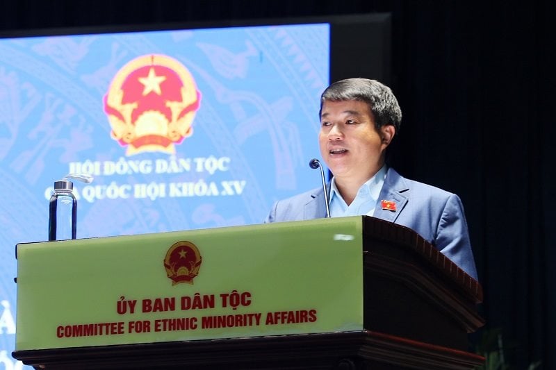 chu-tich-hoi-dong-dan-toc-cua-quoc-hoi-y-thanh-ha-nie-kdam-phat-bieu-tai-buoi-gap-mat..jpg