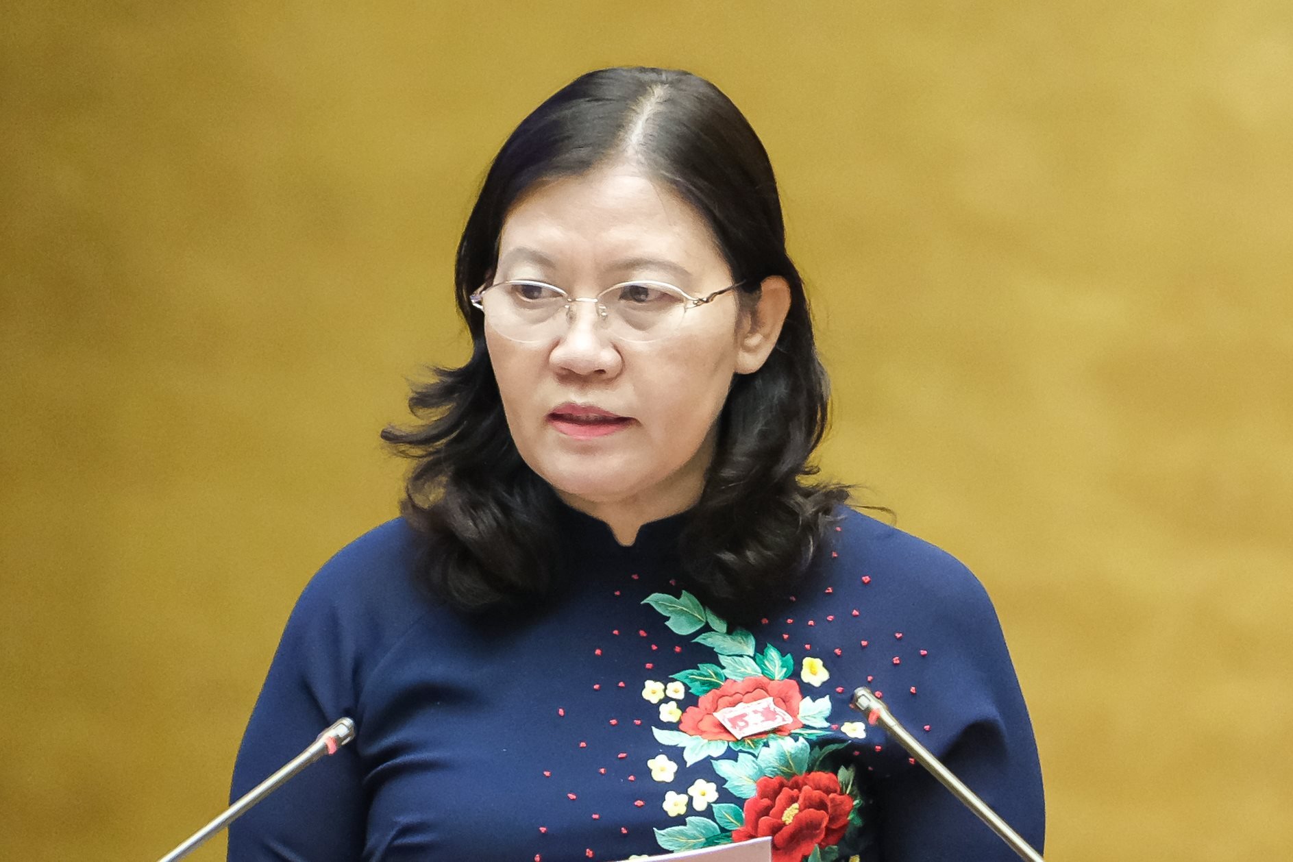2.-chu-nhiem-uy-ban-tu-phap-le-thi-nga.jpg